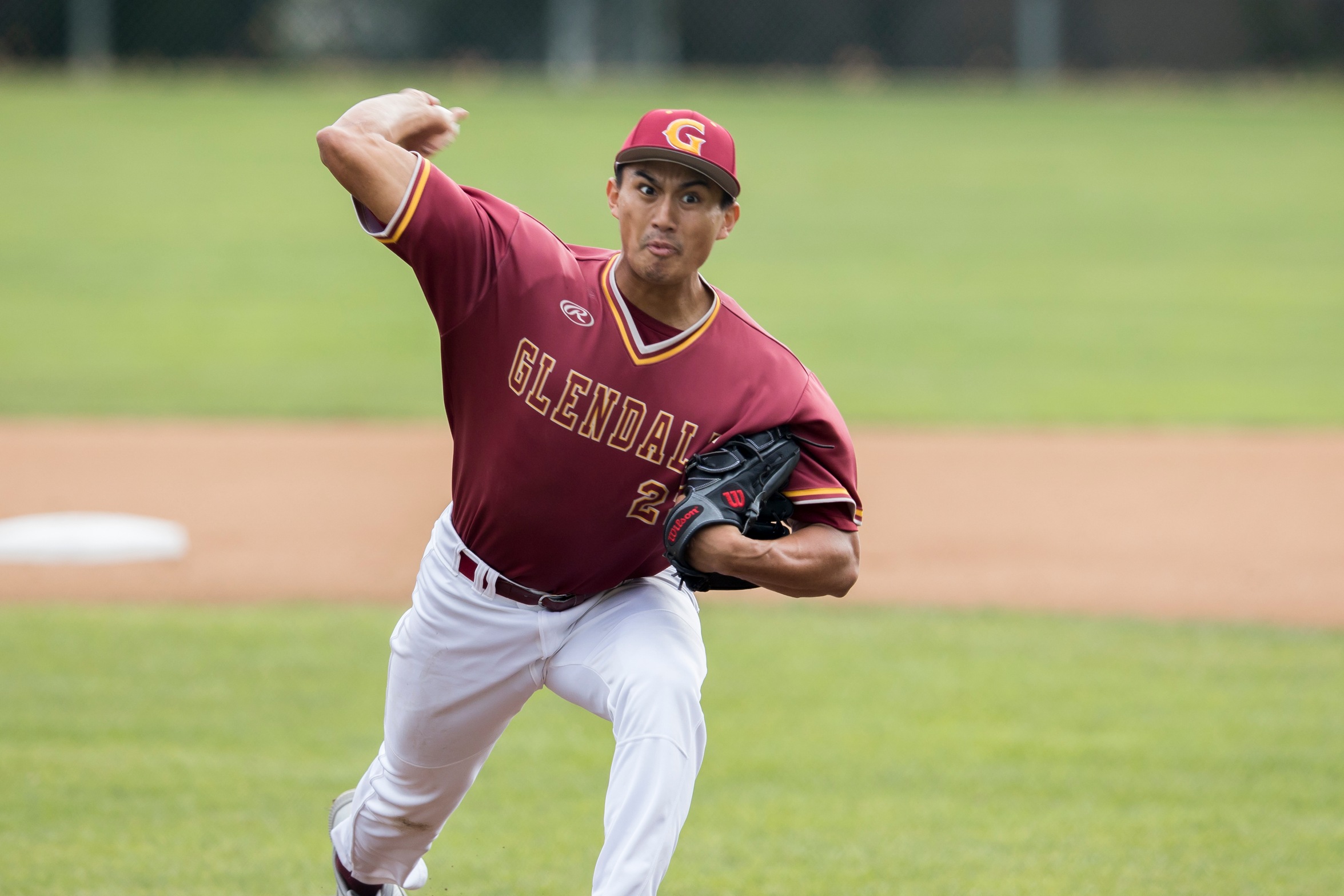 Kenji Pallares and Adrian Gonzales paced Glendale to 9-6 win over Fullerton March 4